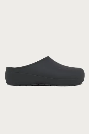 Classic Quiet Clog - Black Sand