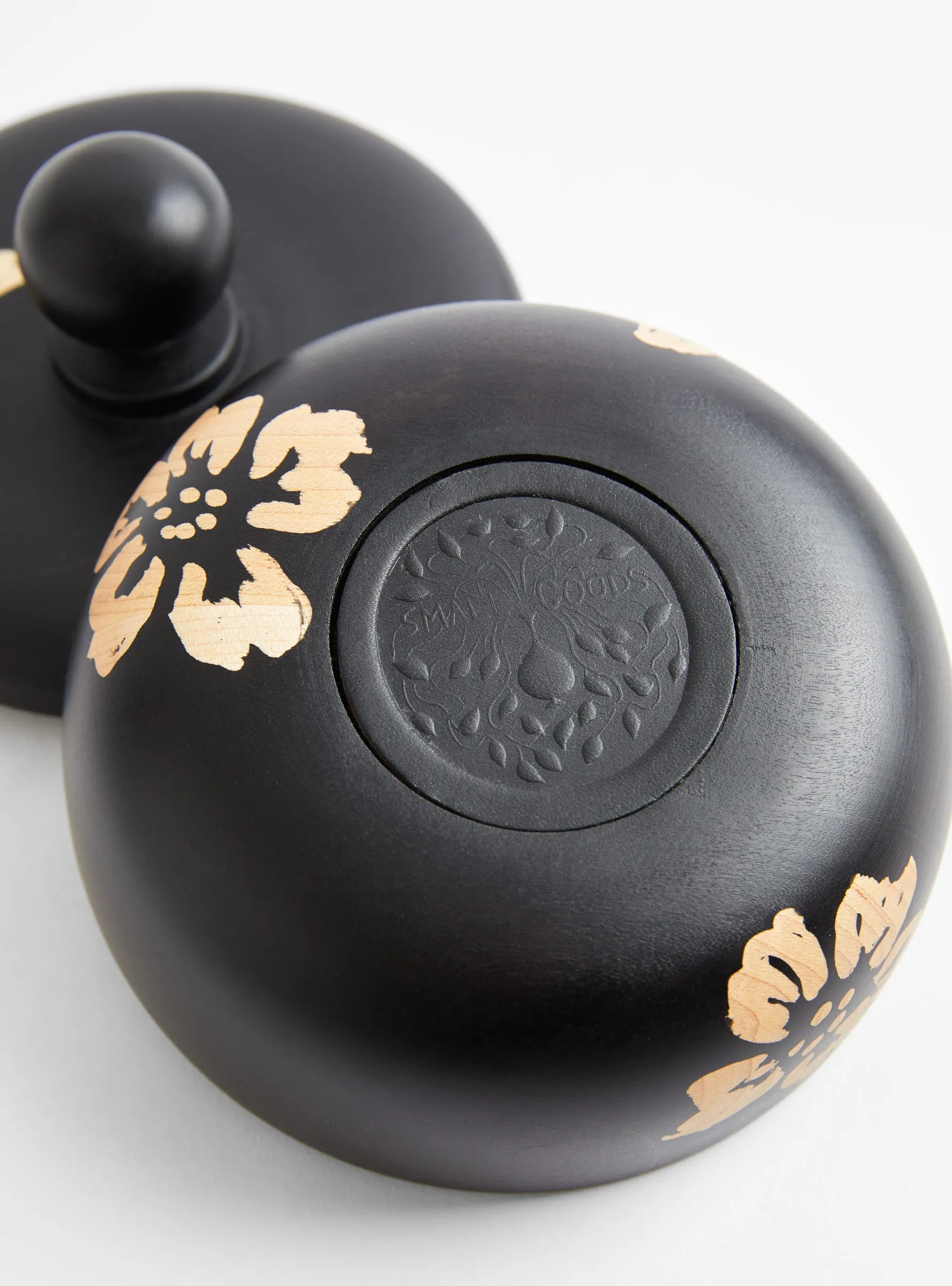Ebony S Floral Bowl - Round Knob