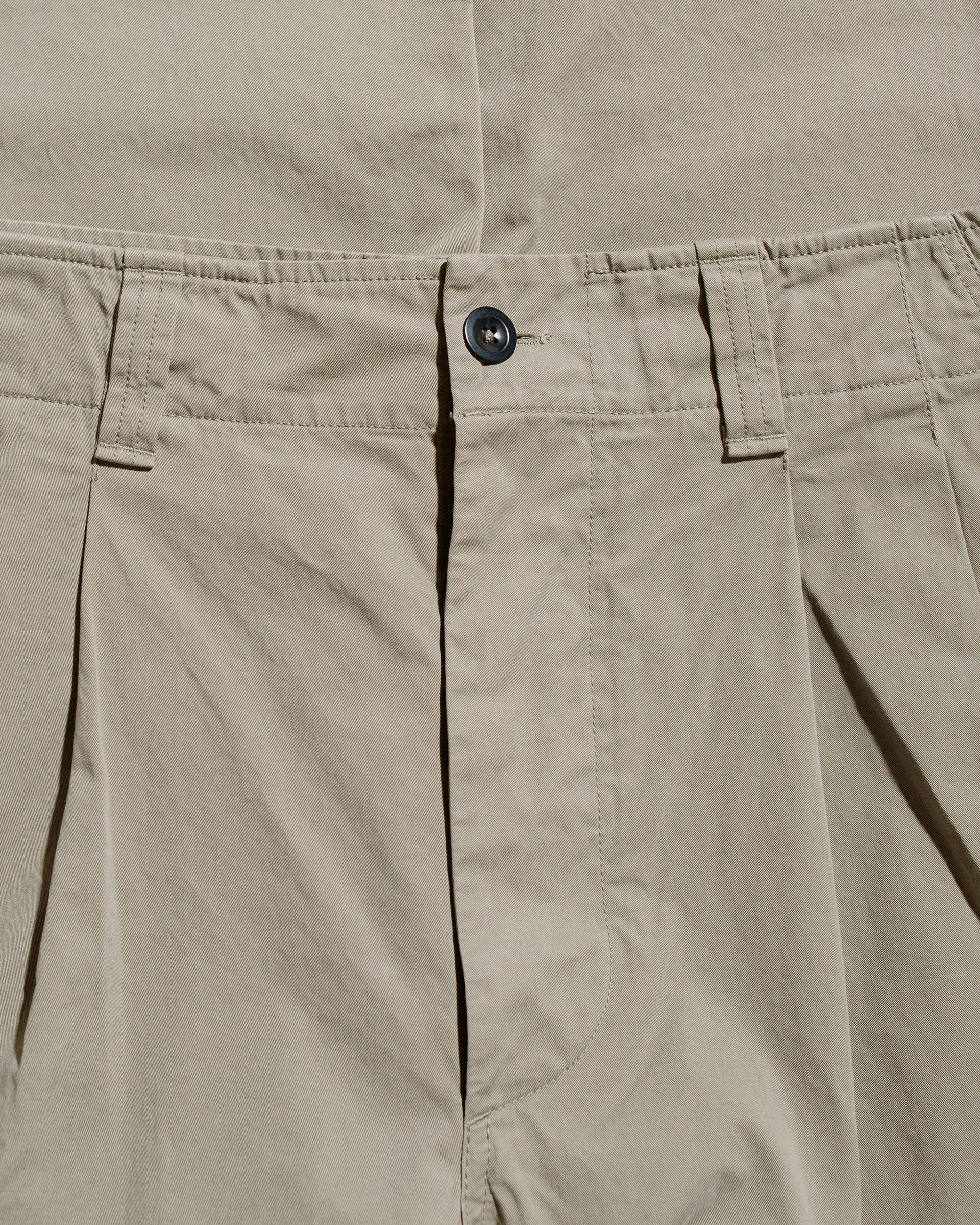 MHL Stitch Pleat Trouser Tough Cotton Twill Eucalyptus