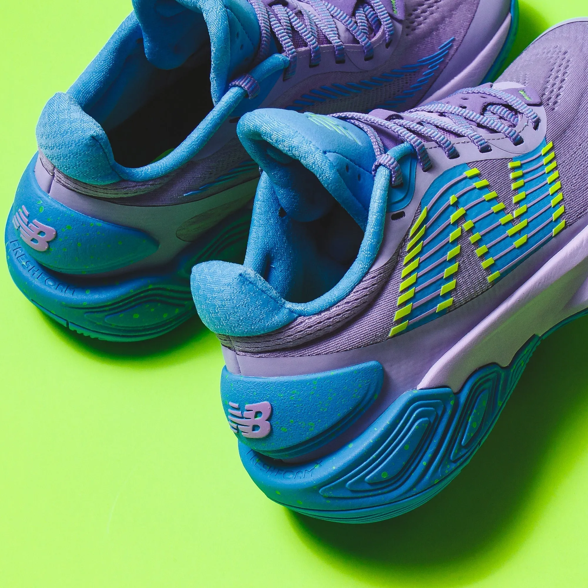 New Balance Basketball Men TWO WXY v5 Lilac Glo BB2WYCG5