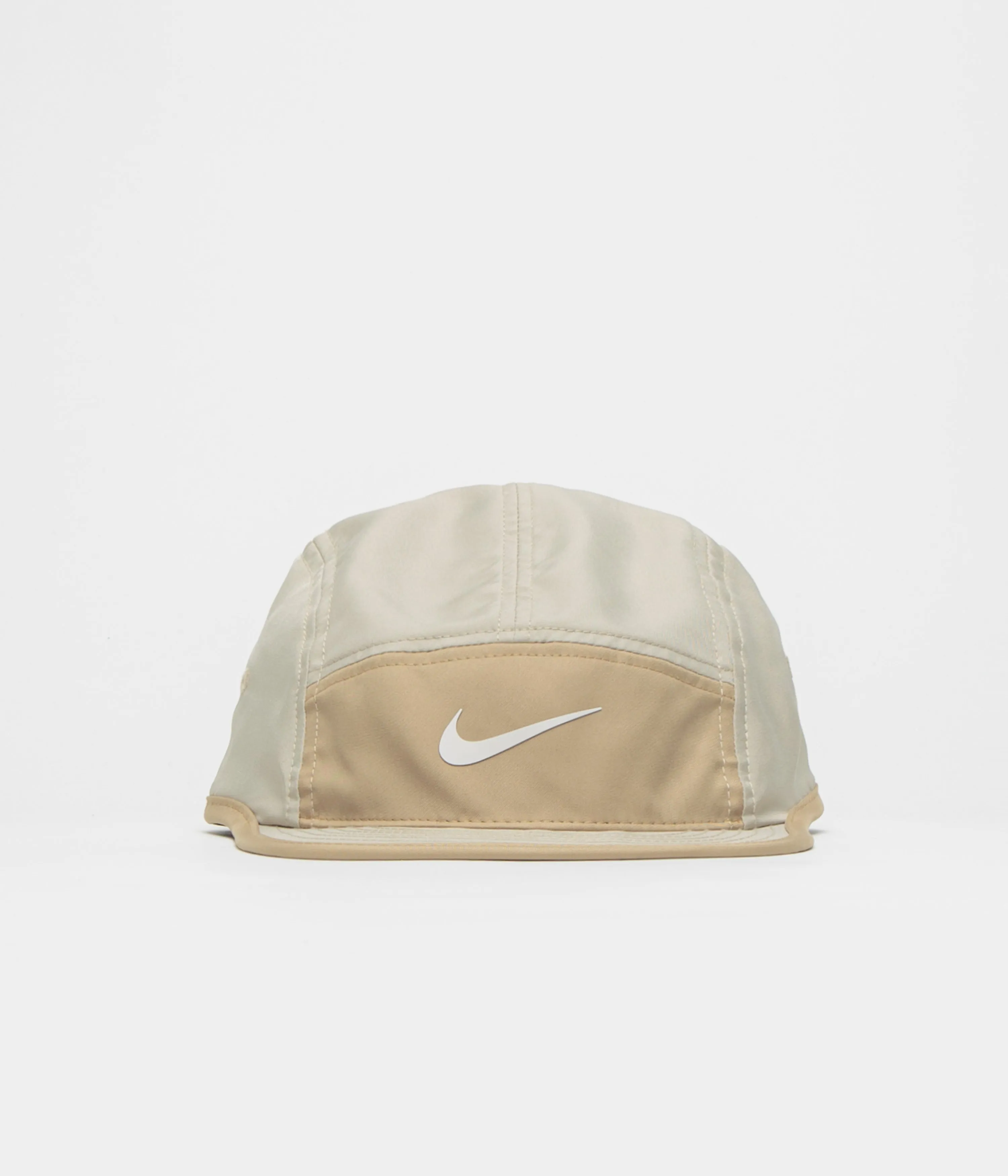 Nike Fly Cap - Desert Khaki / Parachute Beige / Phantom