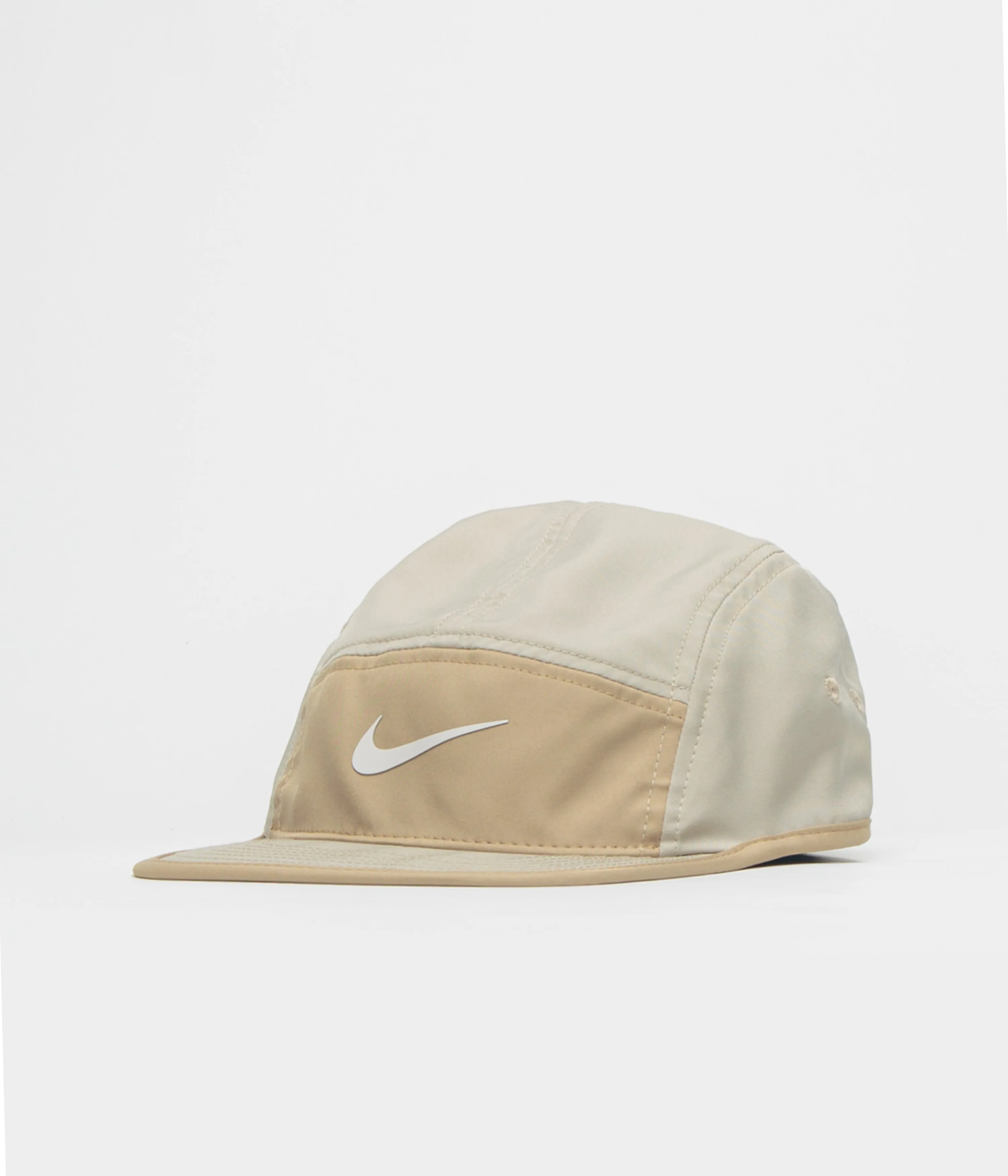 Nike Fly Cap - Desert Khaki / Parachute Beige / Phantom