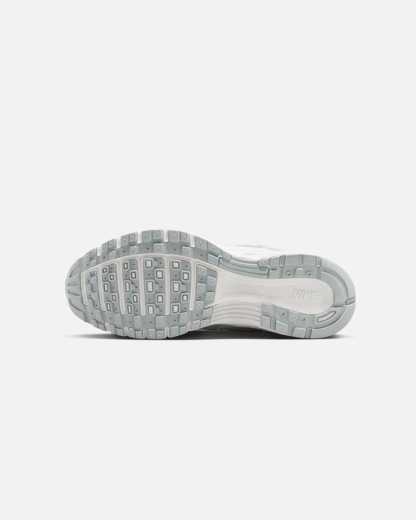 Nike Women's P-6000 SE Summit White/Wolf Grey